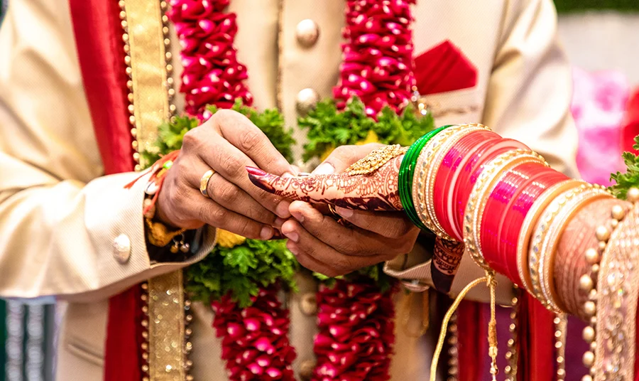 Dote matrimonial le regala una entrada para el recital de Coldplay